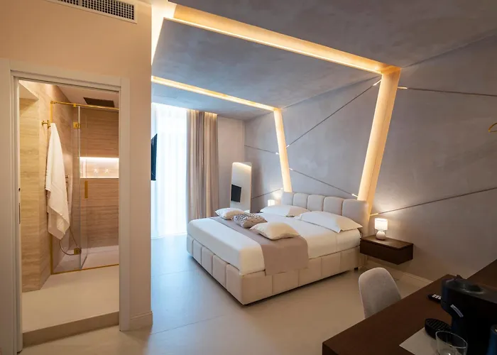 Halo Suite Napoli